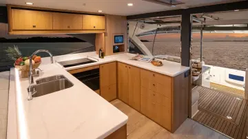 Thumbnail von Riviera Sports Motor Yacht 58