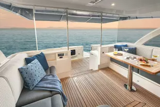 Thumbnail von Riviera Sports Motor Yacht 46