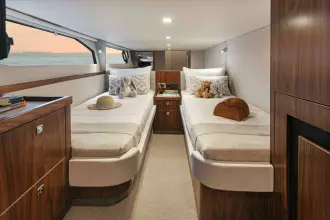 Thumbnail von Riviera Sports Motor Yacht 46