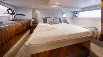 Thumbnail von Riviera Sport Yacht Platinum Edition 4600