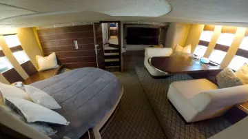 Thumbnail von Azimut 68 BOAT