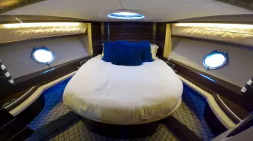 Thumbnail von Azimut 68 BOAT