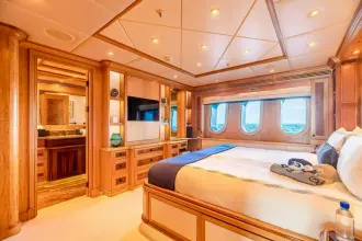 Thumbnail von Trinity Yachts Motor Yacht UNBRIDLED