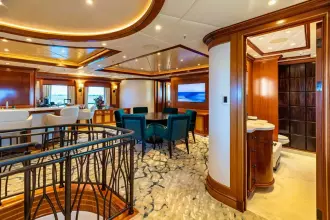 Thumbnail von Trinity Yachts Motor Yacht UNBRIDLED