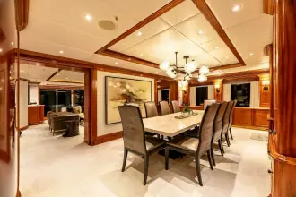 Thumbnail von Trinity Yachts Motor Yacht UNBRIDLED