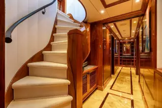Thumbnail von Trinity Yachts Motor Yacht UNBRIDLED