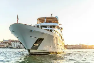 Thumbnail von Benetti 120 Classic BUNTY