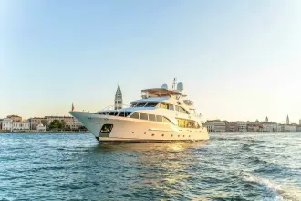 Thumbnail von Benetti 120 Classic BUNTY