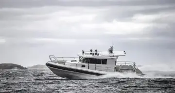 Paragon 31 Cabin EXAMPLE