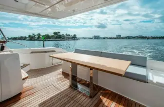 Thumbnail von Ferretti Yachts 550 FERRETTI 550
