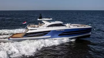 Van Der Valk 18.3m