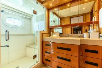 Thumbnail von Trinity Yachts 164 IMPROMPTU