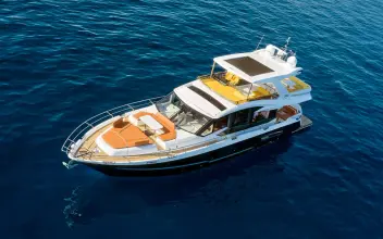 Thumbnail von Galeon 680 FLY