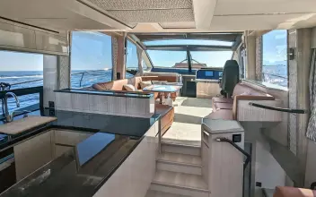 Thumbnail von Galeon 680 FLY