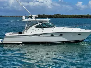 Thumbnail von Tiara Yachts 38 Open