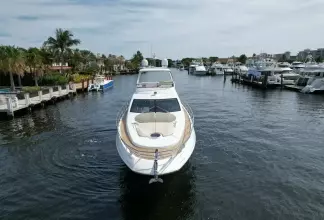 Thumbnail von Azimut 64 Flybridge Neena