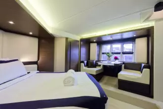 Thumbnail von Azimut 55
