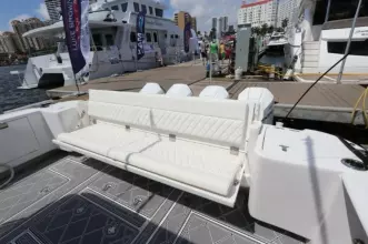 Thumbnail von Intrepid 475 Sport Yacht