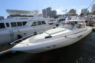 Thumbnail von Intrepid 475 Sport Yacht