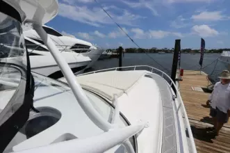 Thumbnail von Intrepid 475 Sport Yacht