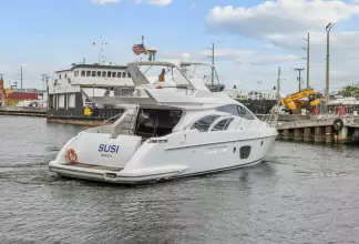 Thumbnail von Azimut 55 Susi