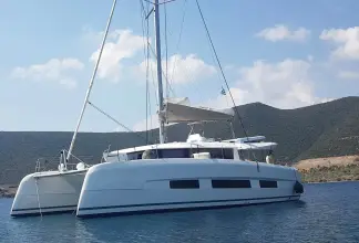 Dufour Catamaran 48 1606