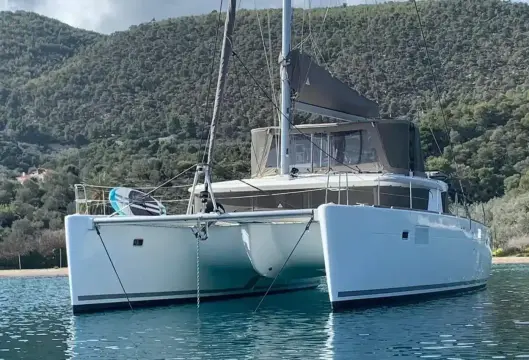 Lagoon 450 1459
