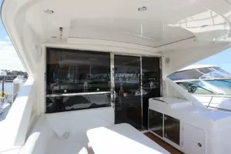 Thumbnail von Riviera 6000 Sport Yacht