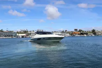 Thumbnail von Riviera 6000 Sport Yacht