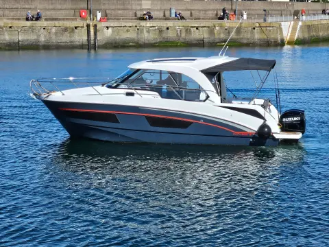 Beneteau Antares 9