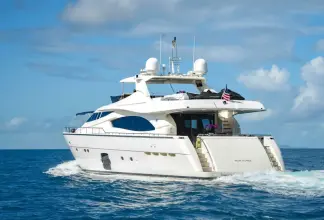 Thumbnail von Ferretti Yachts 881