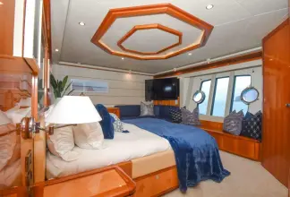 Thumbnail von Ferretti Yachts 881