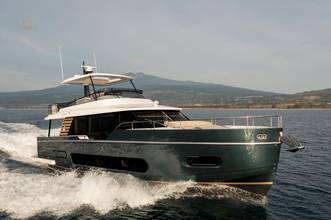 Thumbnail von Azimut 60 Magellano