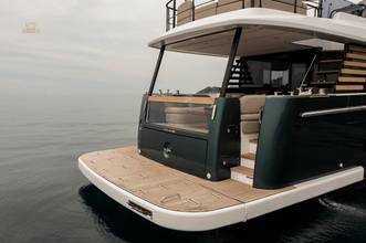 Thumbnail von Azimut 60 Magellano