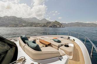 Thumbnail von Azimut 60 Magellano