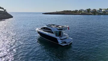 Thumbnail von Fairline Squadron 50