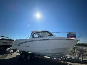Beneteau Antares 8