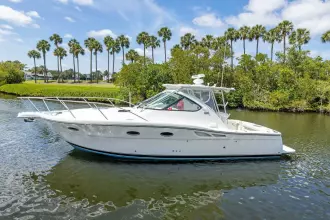 Thumbnail von Tiara Yachts 3200 Open