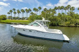 Thumbnail von Tiara Yachts 3200 Open