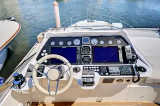 Thumbnail von Sunseeker Manhattan 68 Once Around
