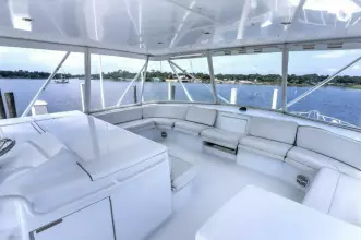 Thumbnail von Hatteras 68 Convertible
