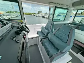 Thumbnail von Axopar 37 XC Cross Cabin