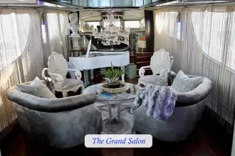 Thumbnail von Custom 	MOTOR YACHT Aviator