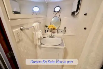 Thumbnail von Custom 	MOTOR YACHT Aviator