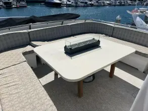 Thumbnail von Hatteras 70 Cockpit Motor Yacht Lady T
