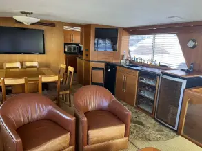 Thumbnail von Hatteras 70 Cockpit Motor Yacht Lady T