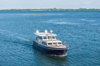 Thumbnail von Linssen Grand Sturdy 590 AC Wheelhouse L-Class Momo