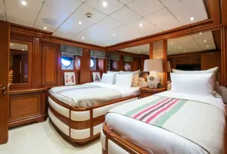 Thumbnail von Aegean 56M YAZZ