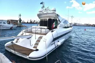 Thumbnail von Mangusta 72