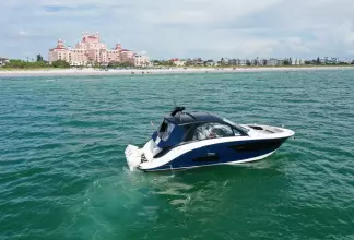Thumbnail von Sea Ray 400 SEDAN BRIDGE